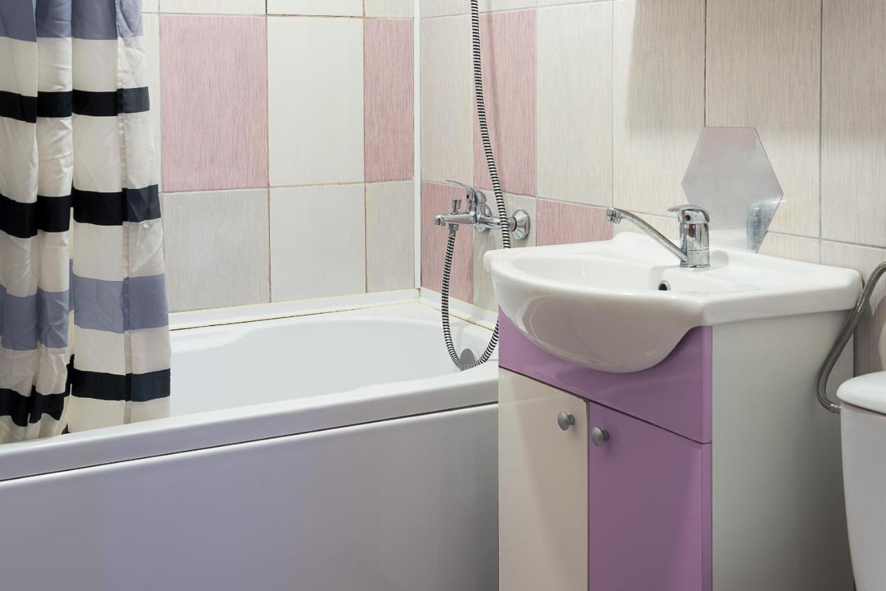 Center Walking Apartment And Room Букурещ Екстериор снимка