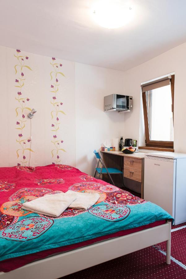 Center Walking Apartment And Room Букурещ Екстериор снимка