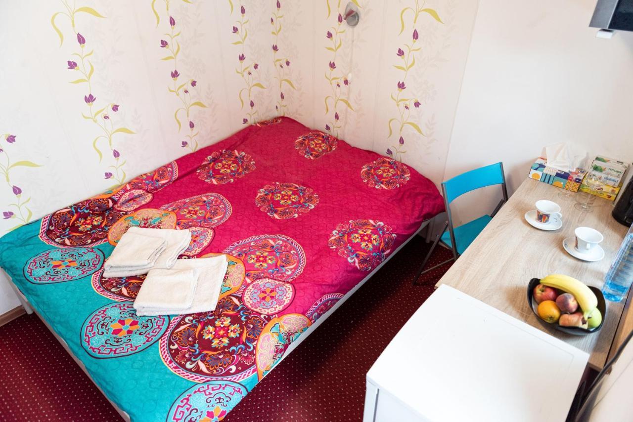 Center Walking Apartment And Room Букурещ Екстериор снимка