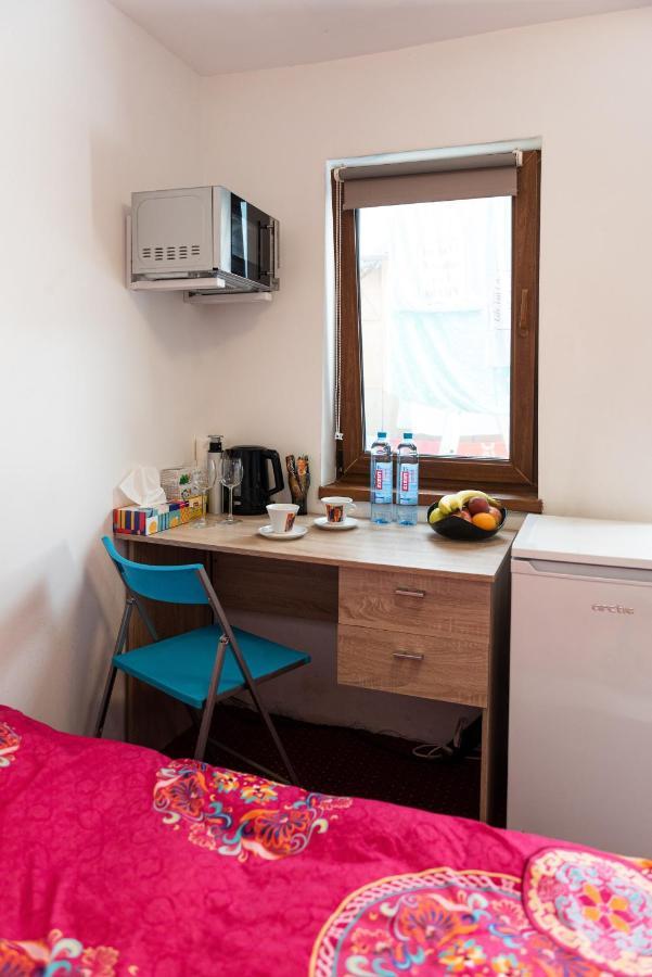 Center Walking Apartment And Room Букурещ Екстериор снимка